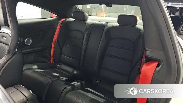 Mercedes-Benz C-Class W205 2018 Белый из Кореи, фото 3