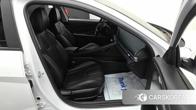 Hyundai Avante (CN7) 2021 Белый из Кореи, фото 3