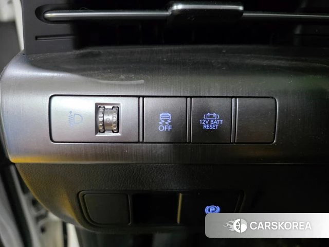 Hyundai Kona Hybrid (SX2) 2023 Белый из Кореи, фото 3