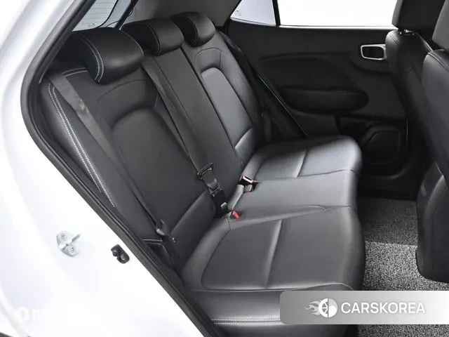 Hyundai Venue 2020 Белый из Кореи, фото 3