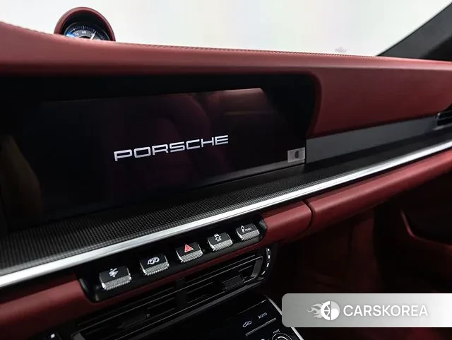 Porsche 911(992) 2023 Белый из Кореи, фото 3