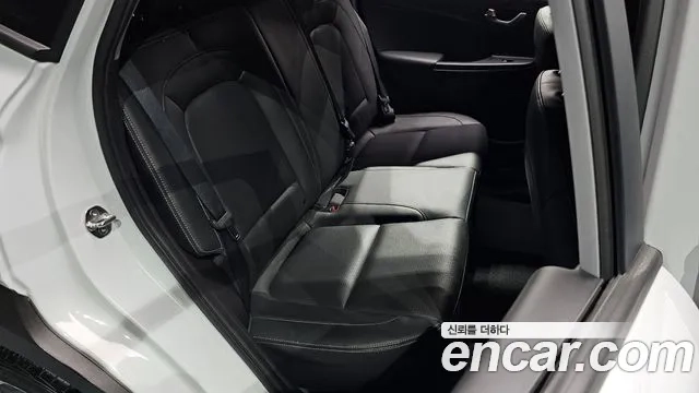 Hyundai Kona 2018 Белый из Кореи, фото 3