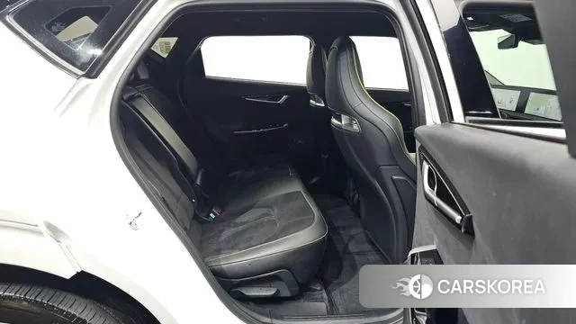 Kia EV6 2023 Белый из Кореи, фото 3