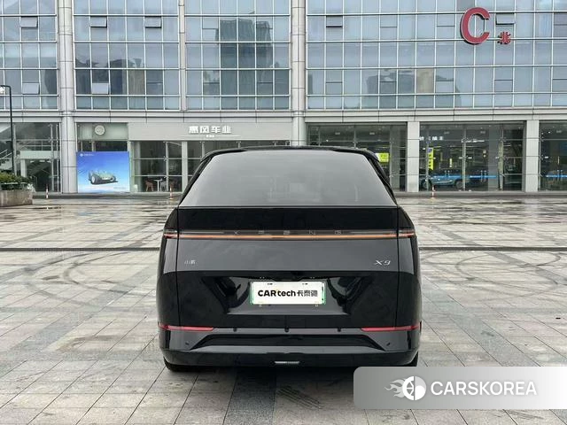 Xiaopeng Motors Xiaopeng X9 2025 Черный из Китая, фото 3