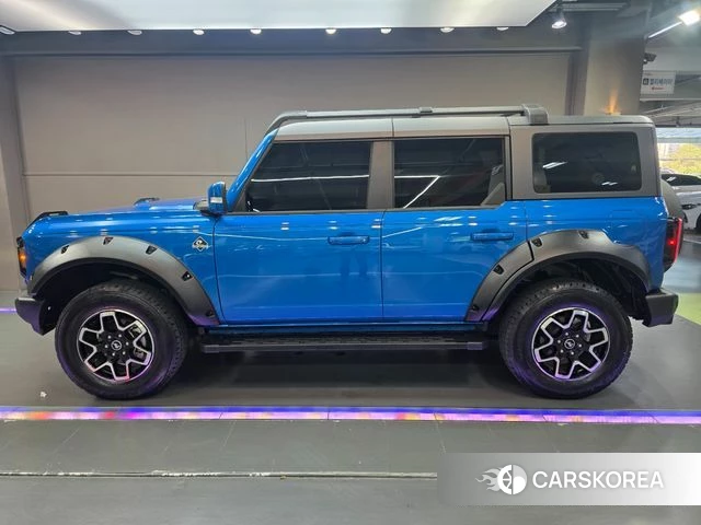 Ford Bronco 6th Generation 2022 Синий из Кореи, фото 3