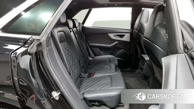 Audi Q8 (4M) 2021 Черный из Кореи, фото 3