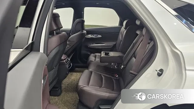 Genesis GV70 2021 Белый из Кореи, фото 3