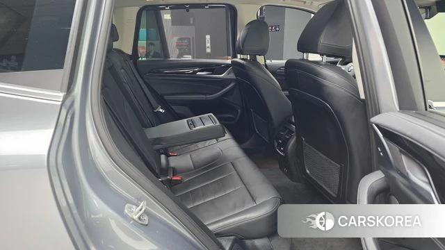 BMW X3 (G01) 2023 Серый из Кореи, фото 3