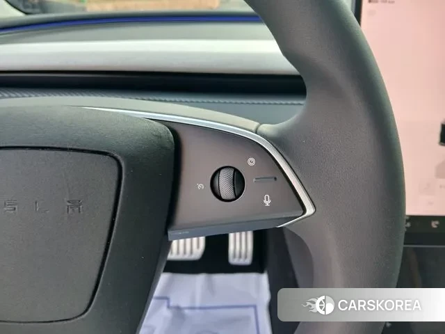 Tesla Model 3 2025 Серый из Кореи, фото 3