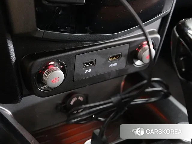 Ssangyong Tivoli Armor 2018 Серый из Кореи, фото 3