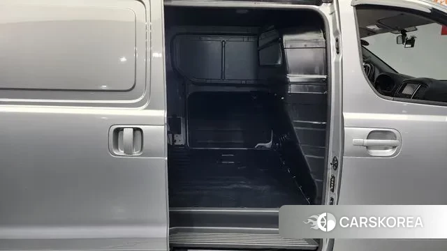 Hyundai The New Grand Starex 2019 Серебряный из Кореи, фото 3