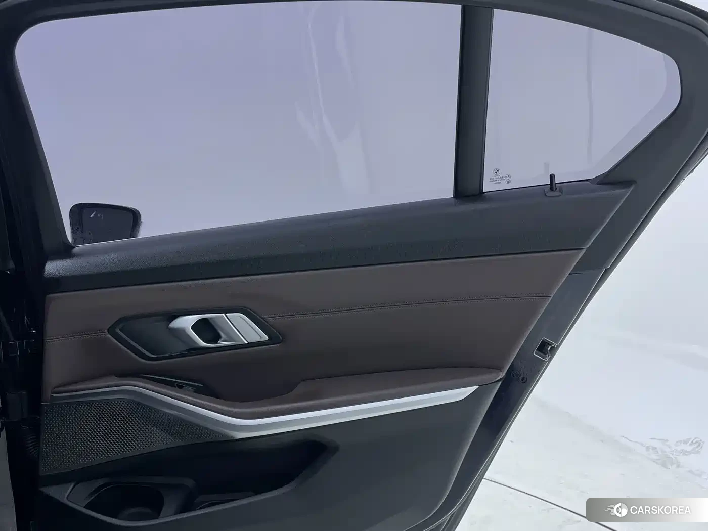 BMW 3 series 2022 Черный из Китая, фото 3