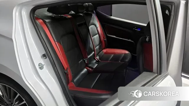 Hyundai Avante AD 2018 Белый из Кореи, фото 3