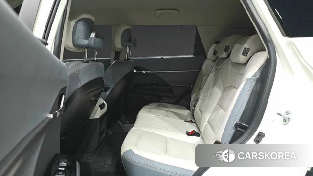 Ssangyong Torres EVX 2024 Белый из Кореи, фото 3