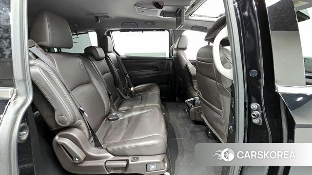 Honda Odyssey 2018 Черный из Кореи, фото 3