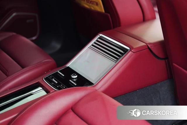 Porsche Panamera (971) 2018 Белый из Кореи, фото 3