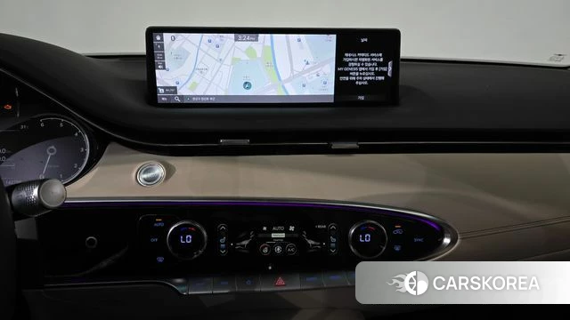 Genesis GV70 2021 Черный из Кореи, фото 3