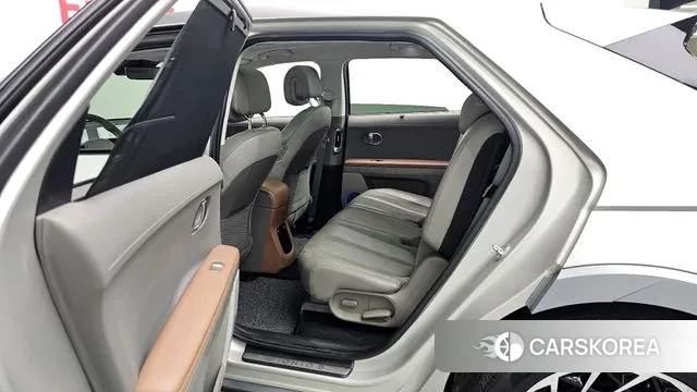 Hyundai Ionic 5 2021 Серебристо-серый из Кореи, фото 3