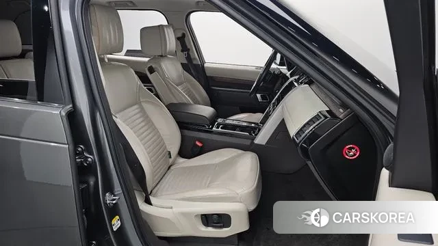 Land Rover Discovery 5 2018 Серый из Кореи, фото 3