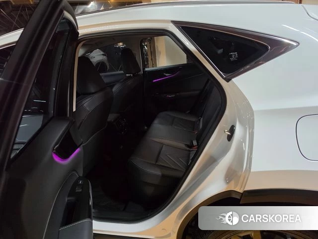 Lexus NX350h Second generation 2026 Белый из Кореи, фото 3