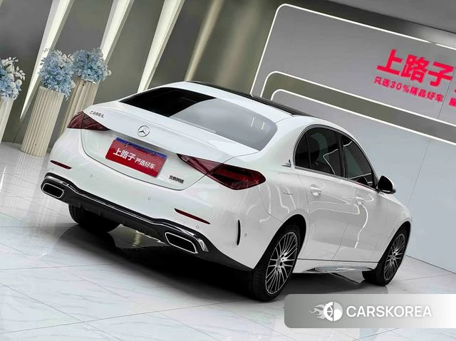 Mercedes-Benz Class C 2024 Белый из Китая, фото 3