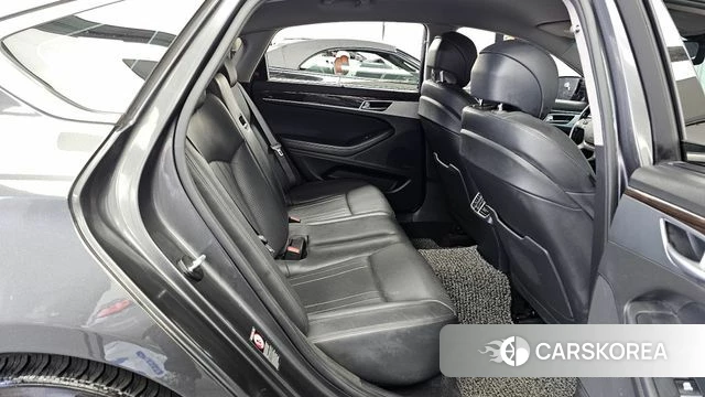 Genesis G80 2018 Черный из Кореи, фото 3