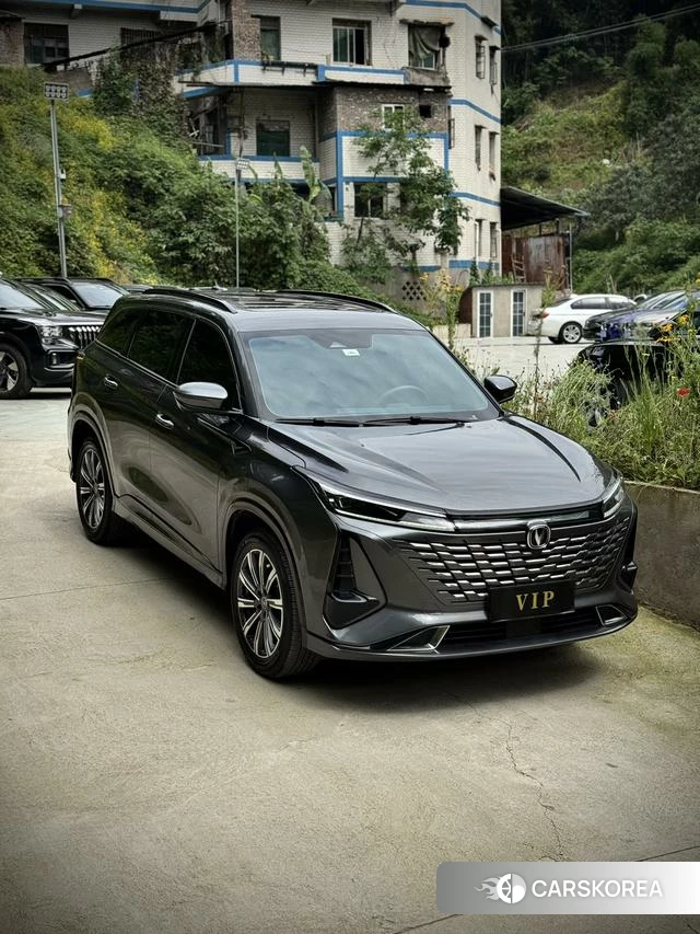 Chang'an CS75 PLUS 2023 Темно-серый из Китая, фото 3