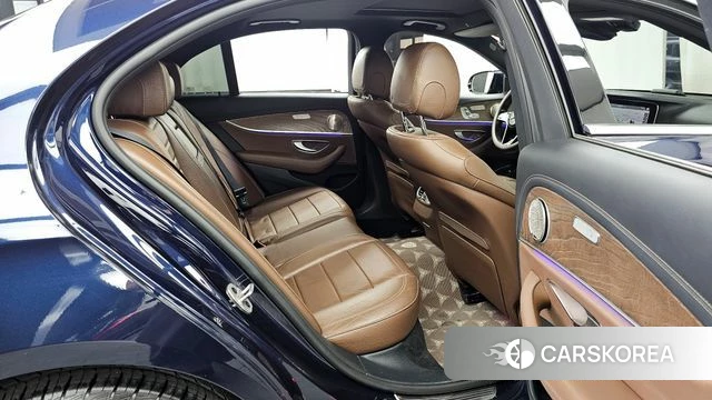Mercedes-Benz E-Class W213 2020 Синий из Кореи, фото 3