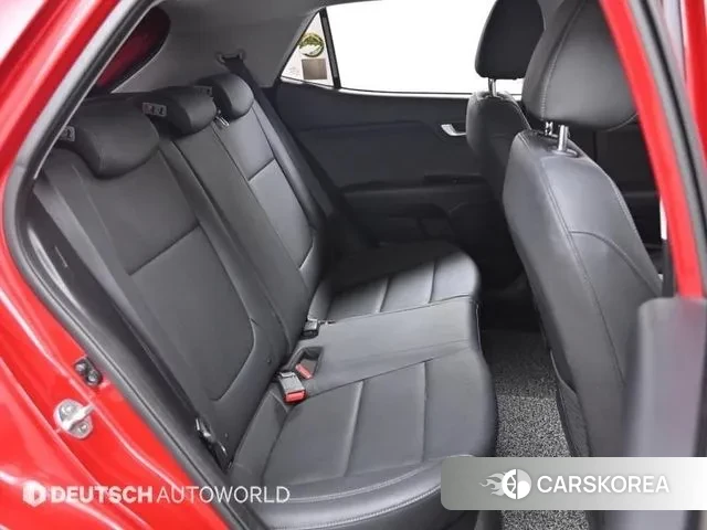 Kia Stonic 2018 Красный из Кореи, фото 3