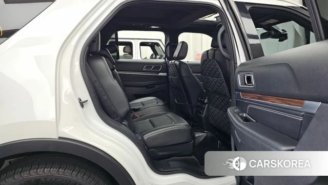 Ford Explorer 2018 Белый из Кореи, фото 3