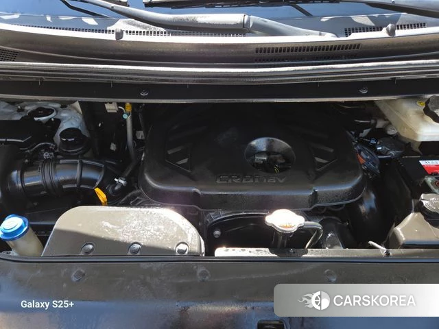 Hyundai The New Grand Starex 2018 Жемчужный цвет из Кореи, фото 3