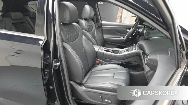 Hyundai The New Santa Fe 2021 Черный из Кореи, фото 3