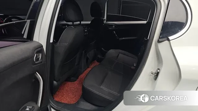 Peugeot 208 2018 Белый из Кореи, фото 3