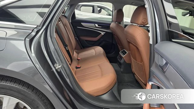 Audi A6 (C8) 2021 Серый из Кореи, фото 3