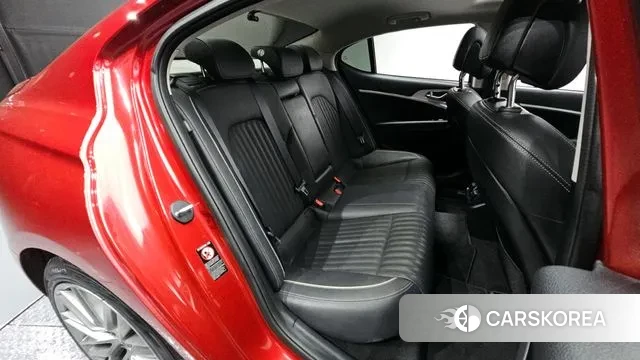 Genesis G70 2019 Красный из Кореи, фото 3