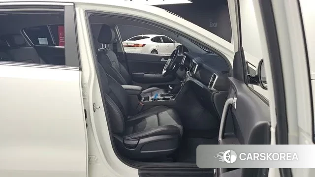 Kia Sportage The Bold 2021 Белый из Кореи, фото 3