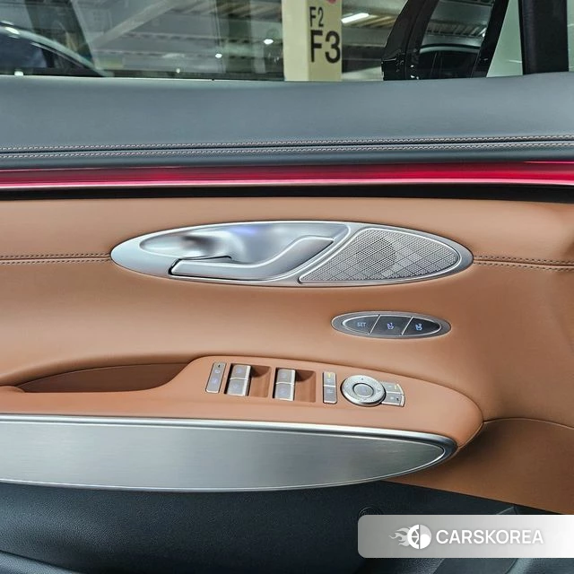 Genesis GV70 2026 Белый из Кореи, фото 3