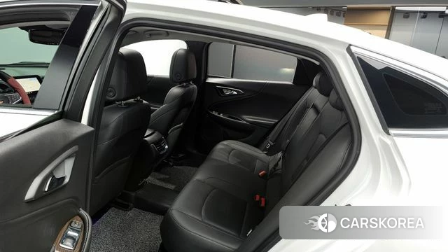 Chevrolet (GM Daewoo) The New Malibu 2019 Белый из Кореи, фото 3
