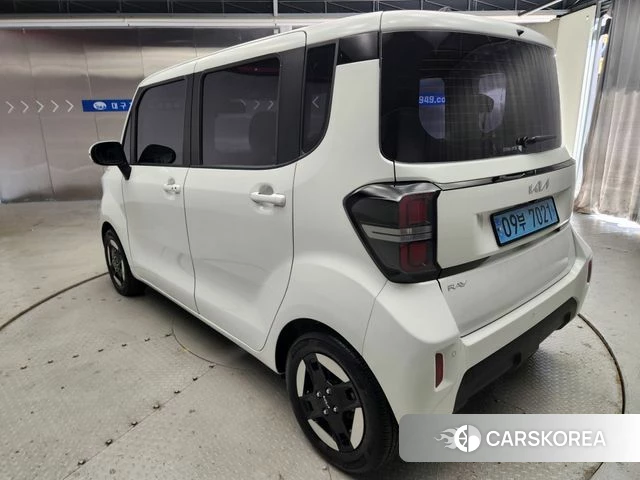 Kia The New Kia Ray EV 2023 Белый из Кореи, фото 3