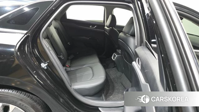 Kia The New K5 Hybrid 3rd generation 2025 Черный из Кореи, фото 3