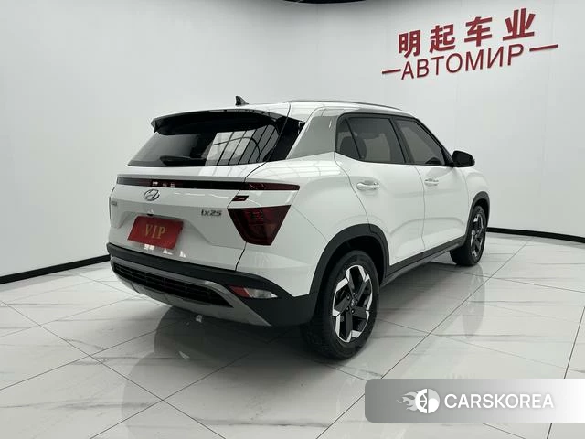 Hyundai ix25 2021 Белый из Китая, фото 3