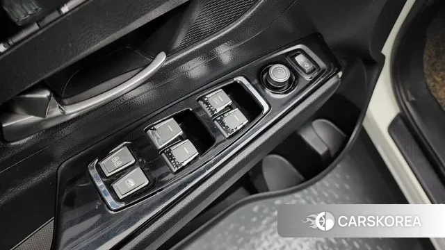 Ssangyong Beautiful Korando 2021 Белый из Кореи, фото 3