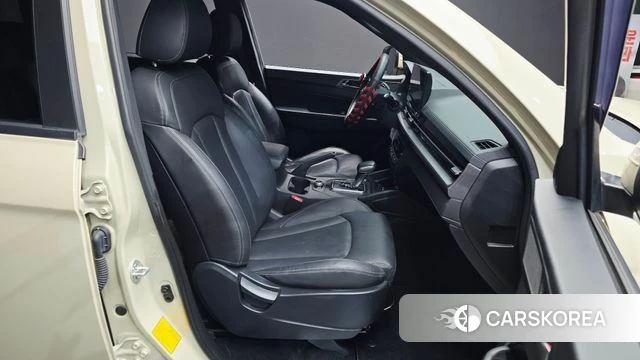 Ssangyong The New Rexton Sports Cannes 2023 Жемчужный цвет из Кореи, фото 3