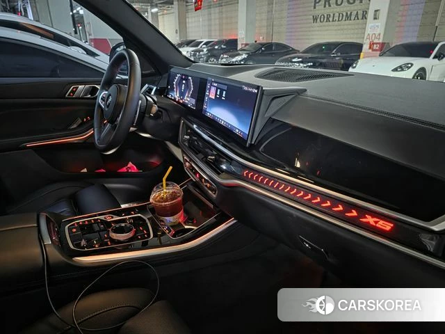 BMW X5 (G05) 2025 Белый из Кореи, фото 3