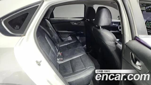 Kia Come New K3 2018 Белый из Кореи, фото 3