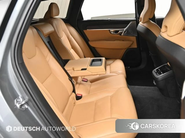 Volvo V90 Cross-Country 2020 Цвет тростника из Кореи, фото 3