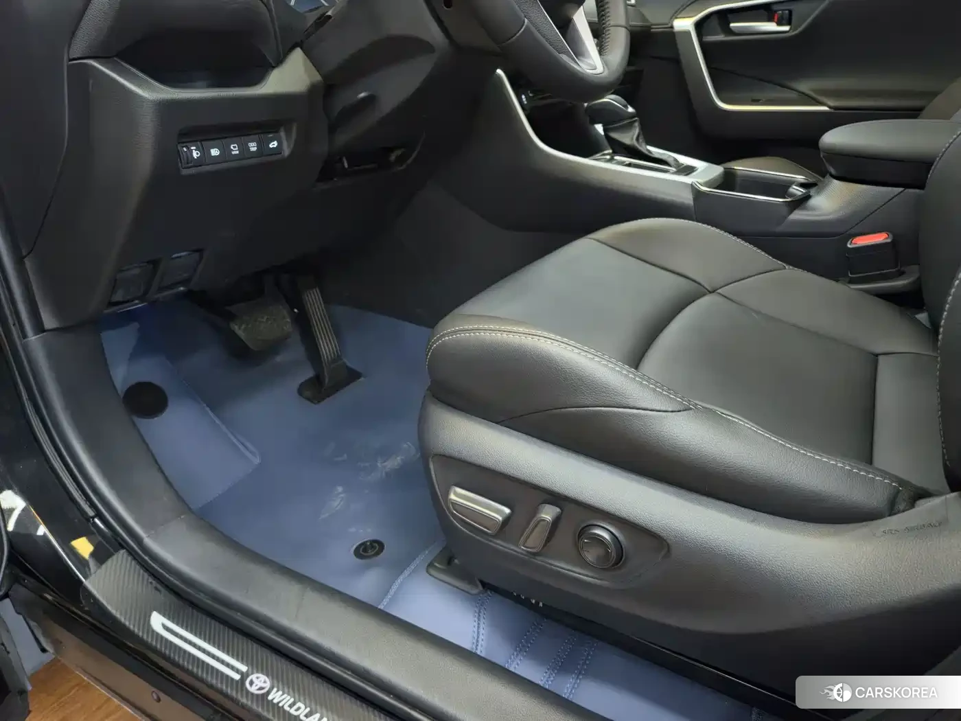 Toyota Wildlander 2024 Черный из Китая, фото 3
