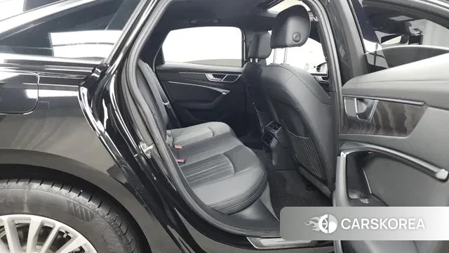 Audi A6 (C8) 2021 Черный из Кореи, фото 3