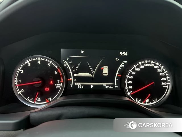 Toyota Land Cruiser (imported) 2024 Белый из Китая, фото 3