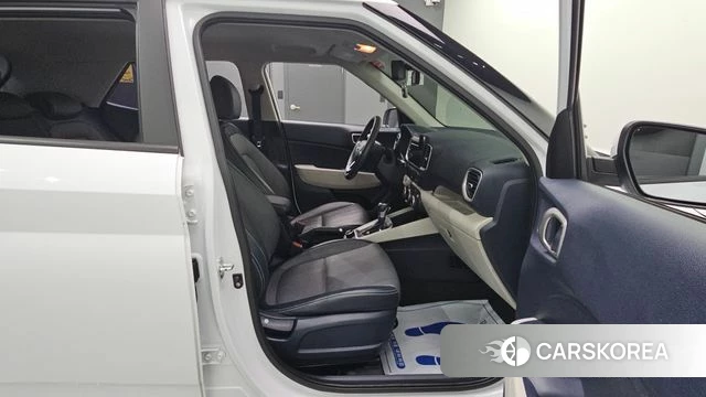 Hyundai Venue 2019 Белый из Кореи, фото 3